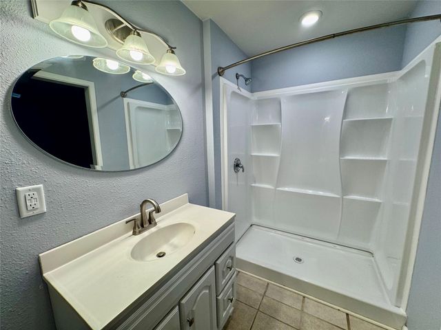 18 Townhouse Lane 18, Trinity, TX 75862