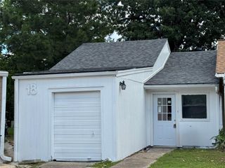 18 Townhouse Lane 18, Trinity, TX 75862