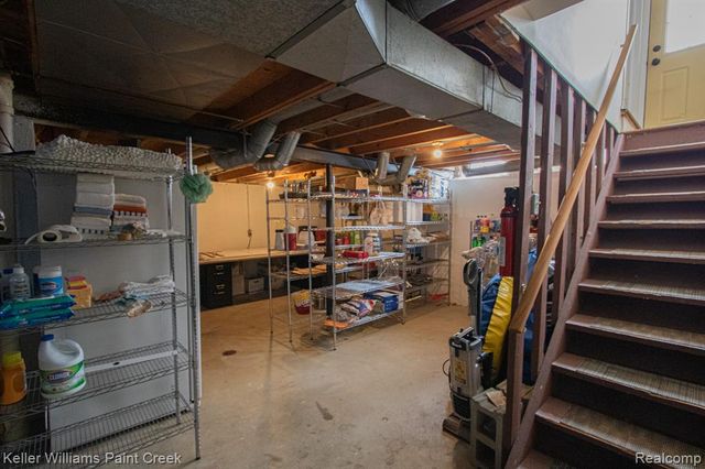 19648 Stanley Court, Clinton Township, MI 48038