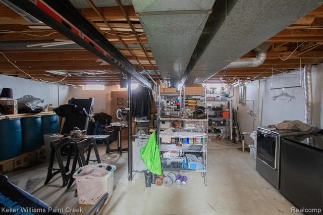 19648 Stanley Court, Clinton Township, MI 48038