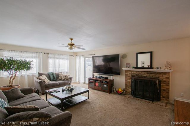 19648 Stanley Court, Clinton Township, MI 48038