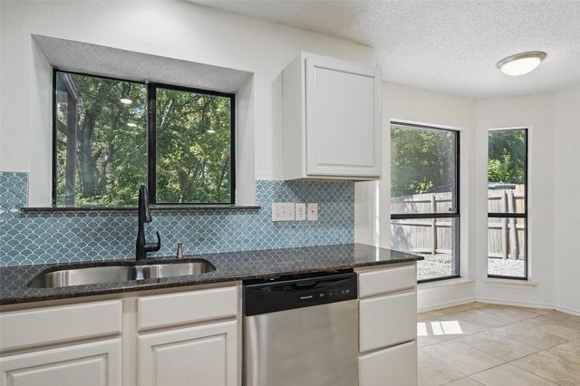 521 Bent Creek Drive, Garland, TX 75040