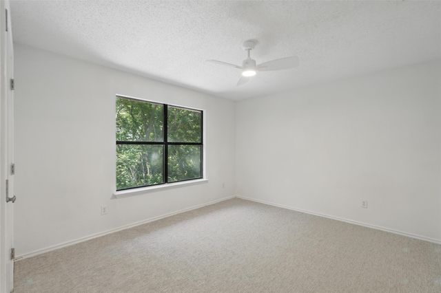 521 Bent Creek Drive, Garland, TX 75040