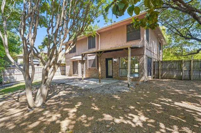 521 Bent Creek Drive, Garland, TX 75040