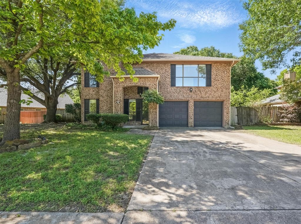 521 Bent Creek Drive, Garland, TX 75040