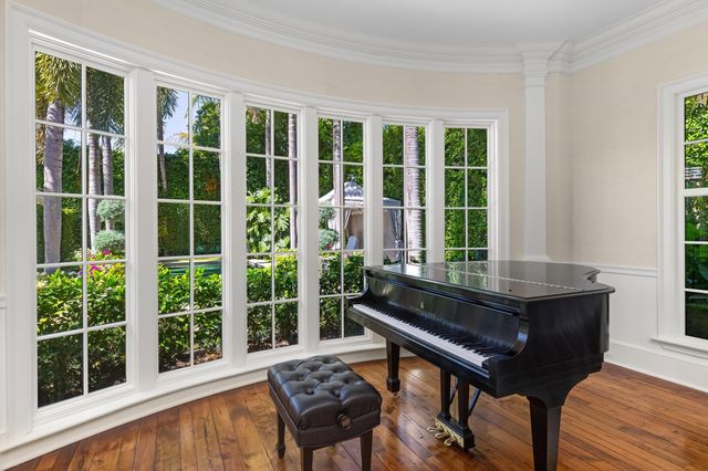 231 Coral Lane, Palm Beach, FL 33480