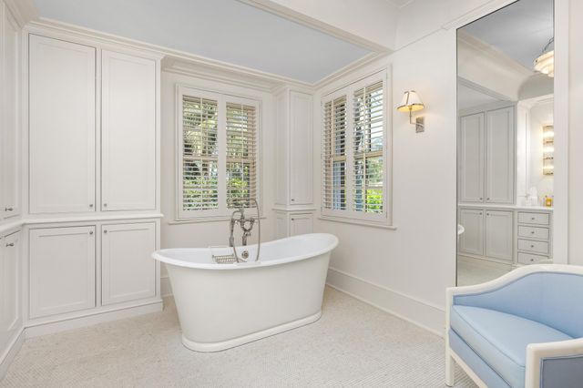 231 Coral Lane, Palm Beach, FL 33480