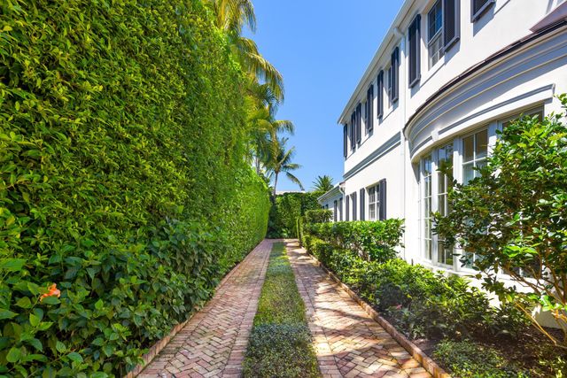 231 Coral Lane, Palm Beach, FL 33480