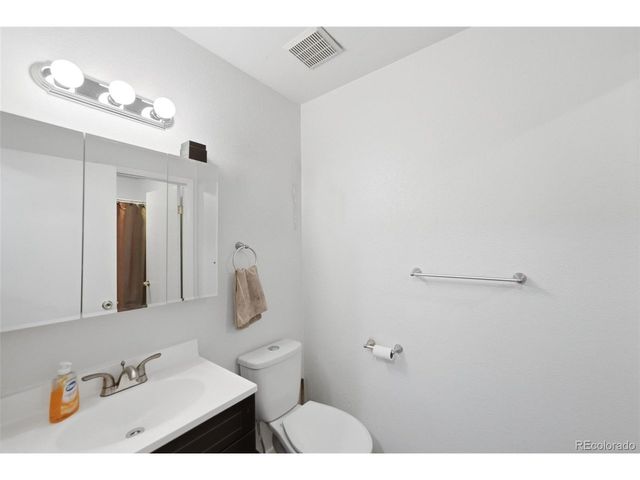 15429 E Oberlin Pl, Aurora, CO 80013