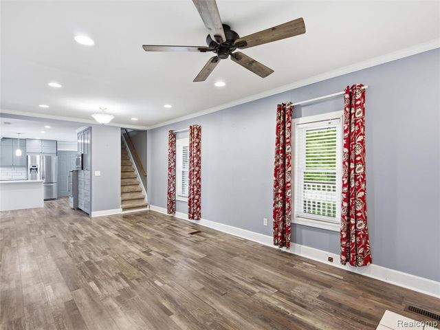 4615 Homesite Drive, Lake Orion, MI 48359