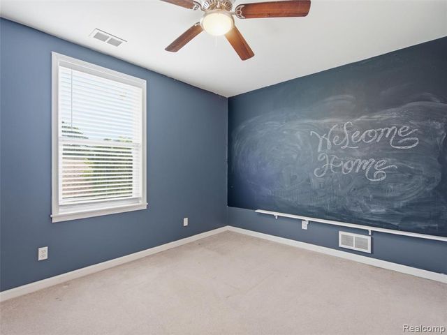 4615 Homesite Drive, Lake Orion, MI 48359
