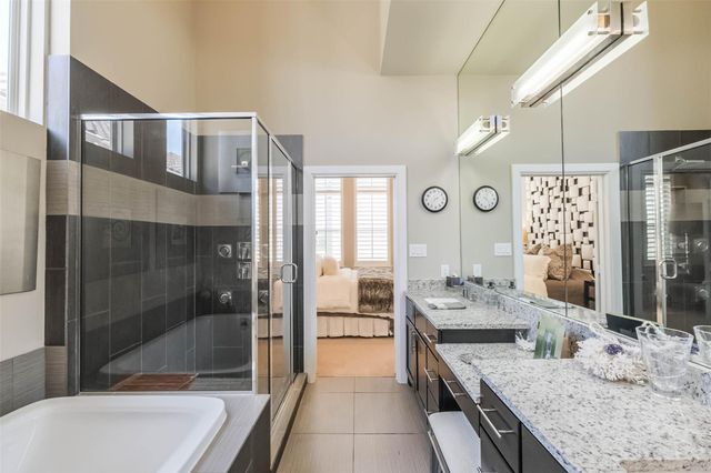 5217 Gibson, Houston, TX 77007