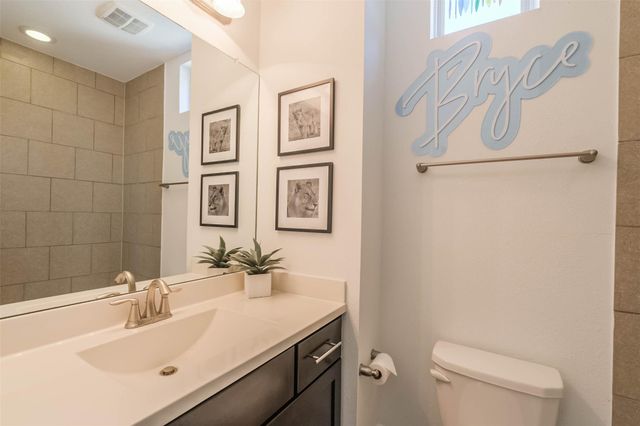 5217 Gibson, Houston, TX 77007