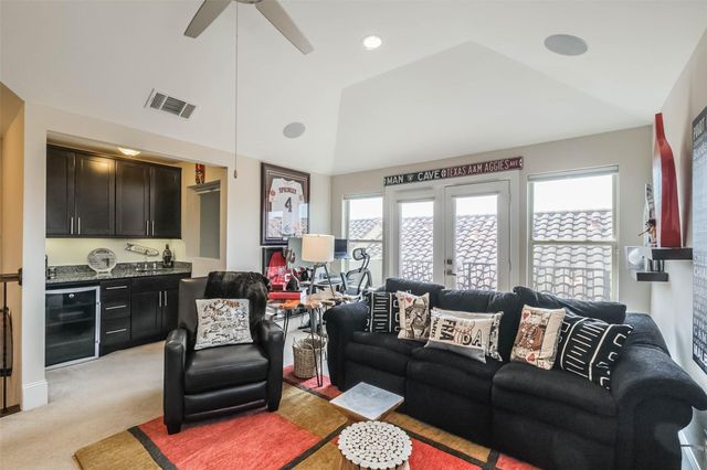 5217 Gibson, Houston, TX 77007