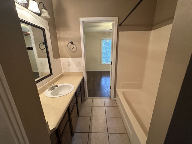 1010 Wesleyville St, Nashville, TN 37217