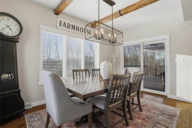 339 Lynn Rd, Rostraver, PA 15012