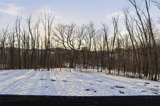 339 Lynn Rd, Rostraver, PA 15012