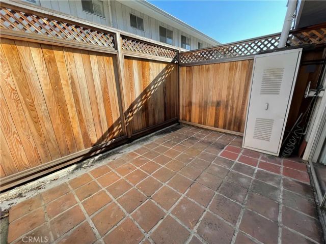 4040 Grand View Boulevard 19, Los Angeles, CA 90066