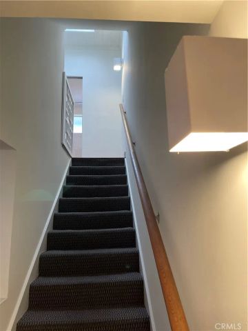 4040 Grand View Boulevard 19, Los Angeles, CA 90066