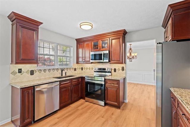 4255 Brighton Way NW, Kennesaw, GA 30144