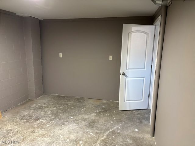 1615 Montrose Avenue, East Liverpool, OH 43920