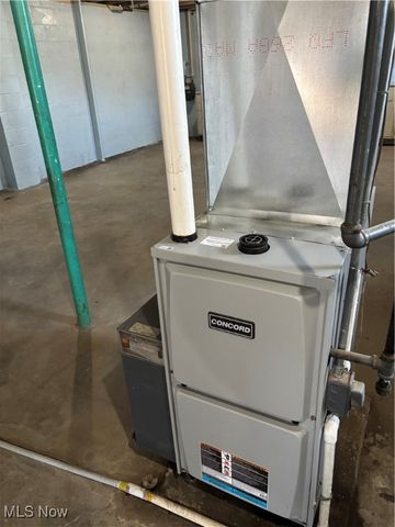 1615 Montrose Avenue, East Liverpool, OH 43920