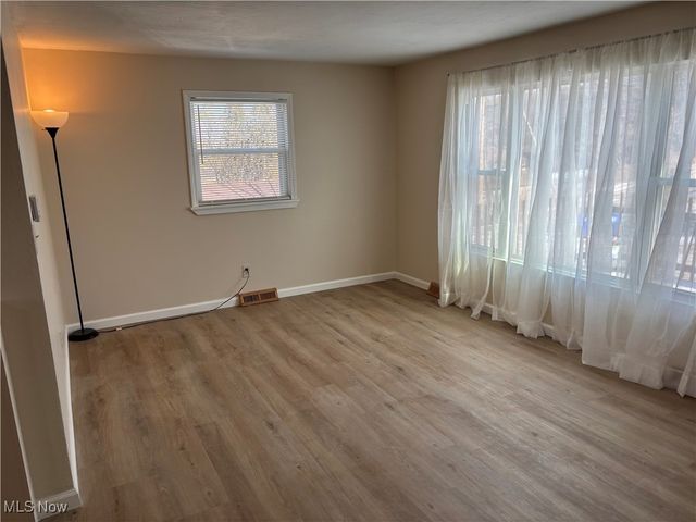 1615 Montrose Avenue, East Liverpool, OH 43920