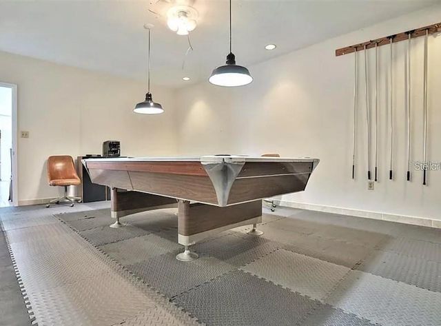 2763 WOODGATE LANE 211, Sarasota, FL 34231