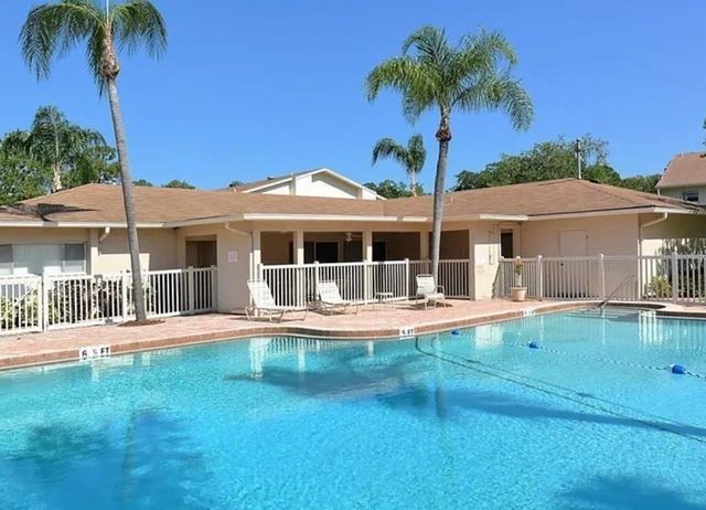 2763 WOODGATE LANE 211, Sarasota, FL 34231