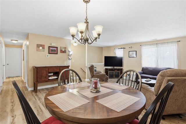 33D Salmon Run, Parma, NY 14468