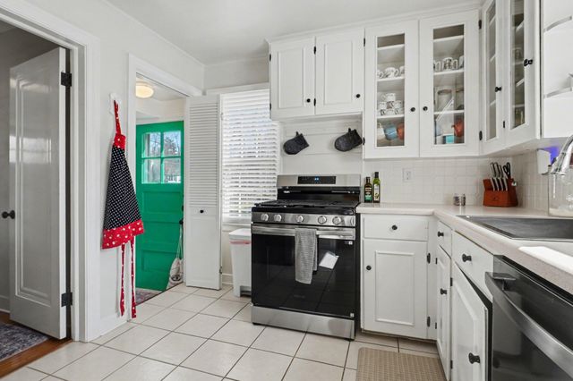 619 Edgemoor Avenue, Kalamazoo, MI 49008