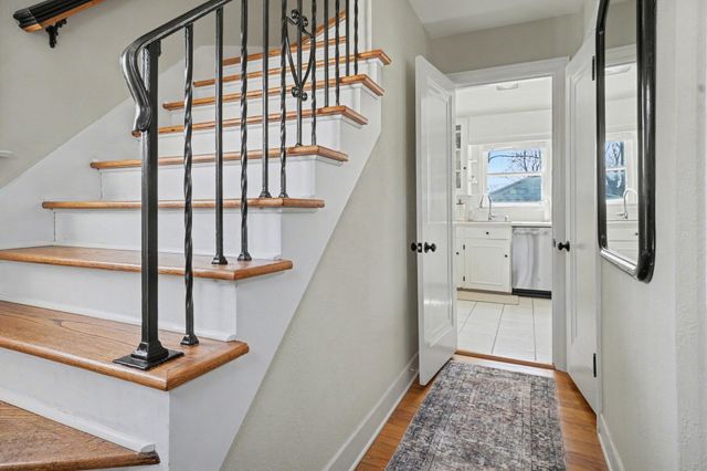 619 Edgemoor Avenue, Kalamazoo, MI 49008