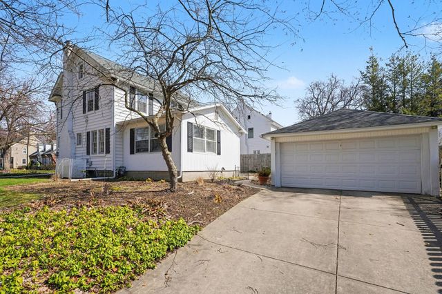 619 Edgemoor Avenue, Kalamazoo, MI 49008