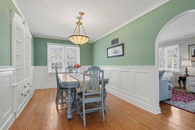 619 Edgemoor Avenue, Kalamazoo, MI 49008