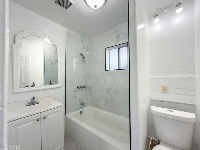 4014 Mckinley Avenue, Los Angeles, CA 90011