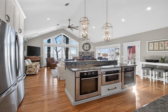 2307 Tecumseh Drive, Brooklyn, MI 49230