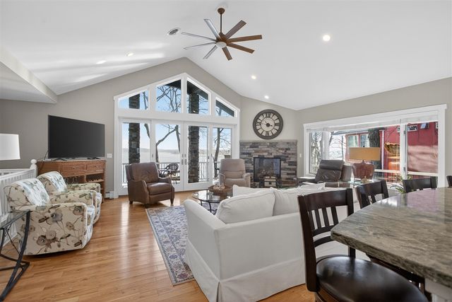 2307 Tecumseh Drive, Brooklyn, MI 49230