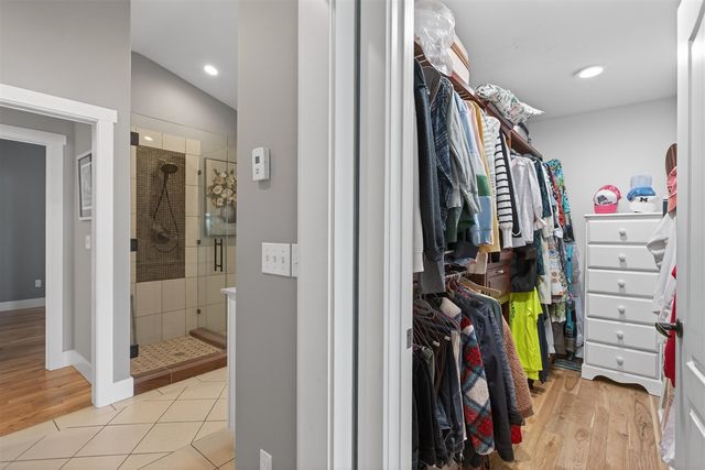 2307 Tecumseh Drive, Brooklyn, MI 49230