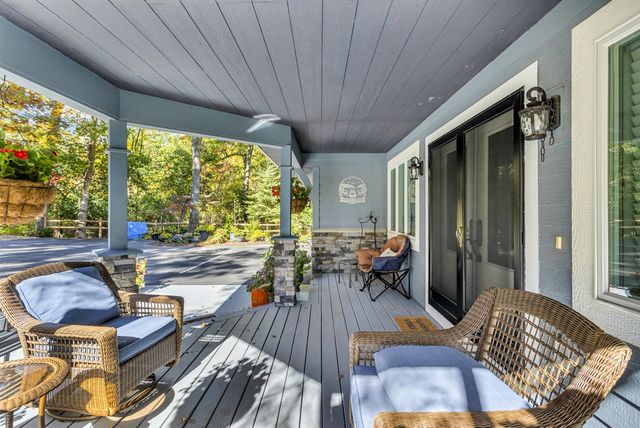 2307 Tecumseh Drive, Brooklyn, MI 49230