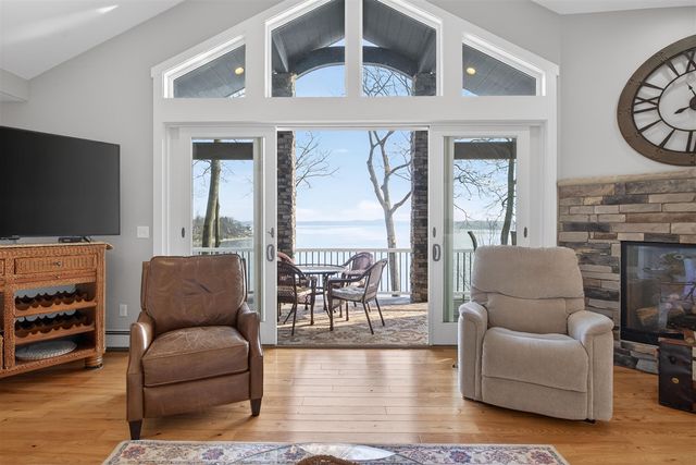 2307 Tecumseh Drive, Brooklyn, MI 49230