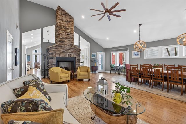 2307 Tecumseh Drive, Brooklyn, MI 49230