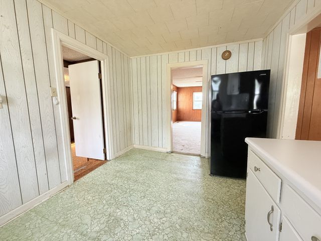 732 Meadowlane Dr, Lebanon, TN 37087