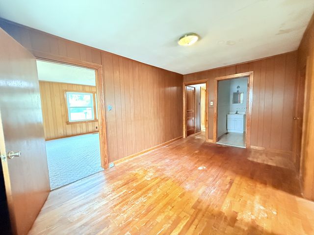 732 Meadowlane Dr, Lebanon, TN 37087