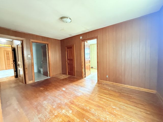 732 Meadowlane Dr, Lebanon, TN 37087