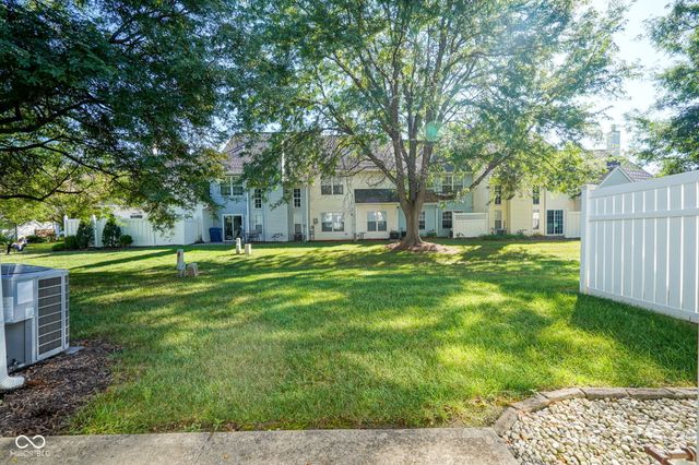 12677 Ladson Street, Fishers, IN 46038