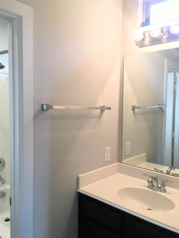 285 Woodland Hills Drive A, Conroe, TX 77303