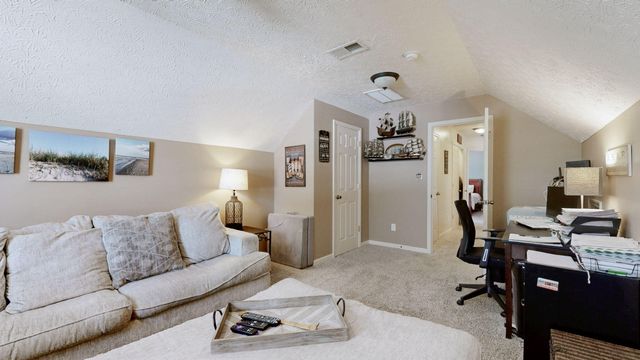 106 Elk Drive, Stamping Ground, KY 40379