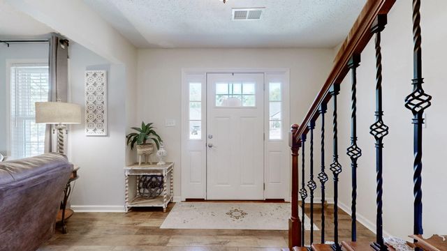 106 Elk Drive, Stamping Ground, KY 40379