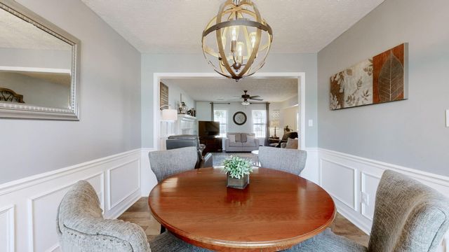 106 Elk Drive, Stamping Ground, KY 40379