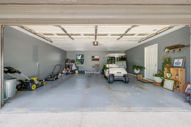 23258 Edgewater Dr, Frankston, TX 75763